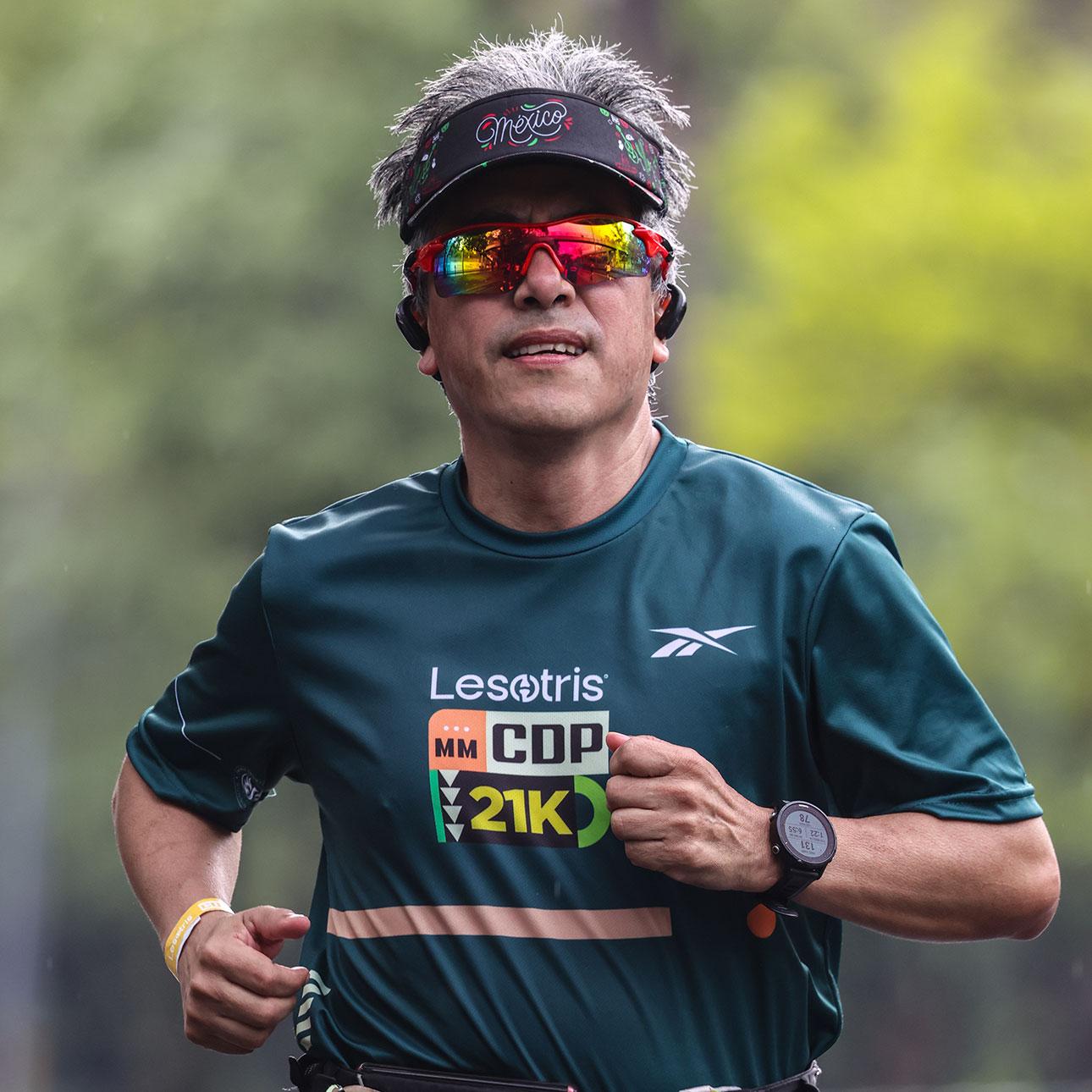 Atletas en la línea de meta